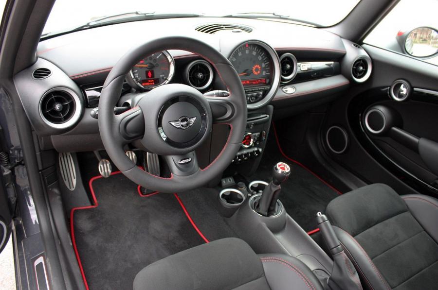  Mini Cooper GP JCW 2013 года  (фото 55 из 82)